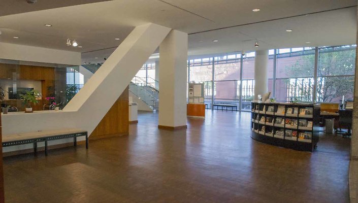 Japanese-American-National-Museum-JANM-Reception-Desk-006