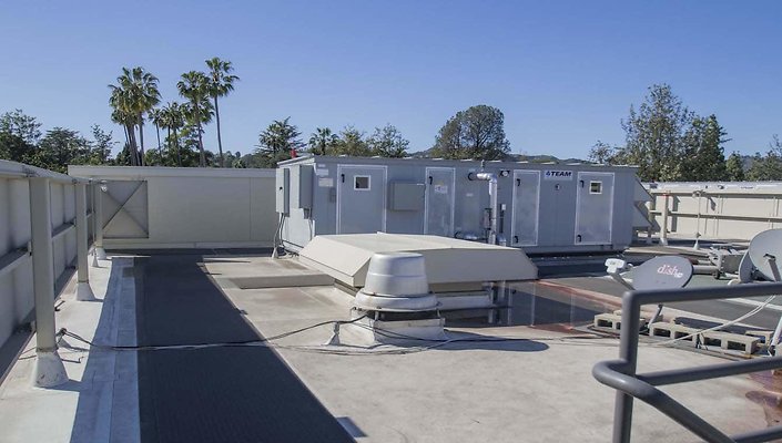 150-N.-Orange-Grove-Rooftop-14