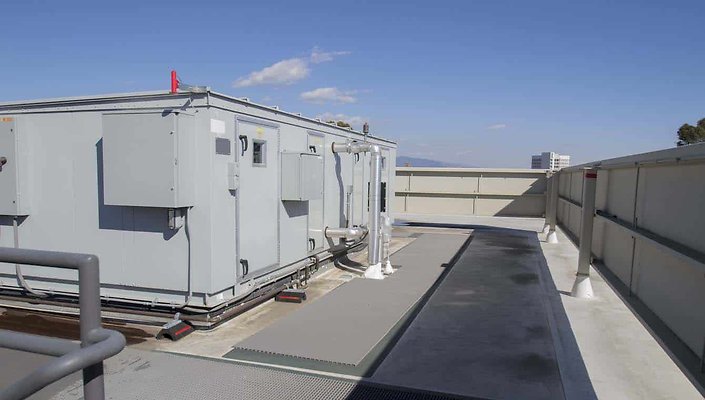 150-N.-Orange-Grove-Rooftop-15