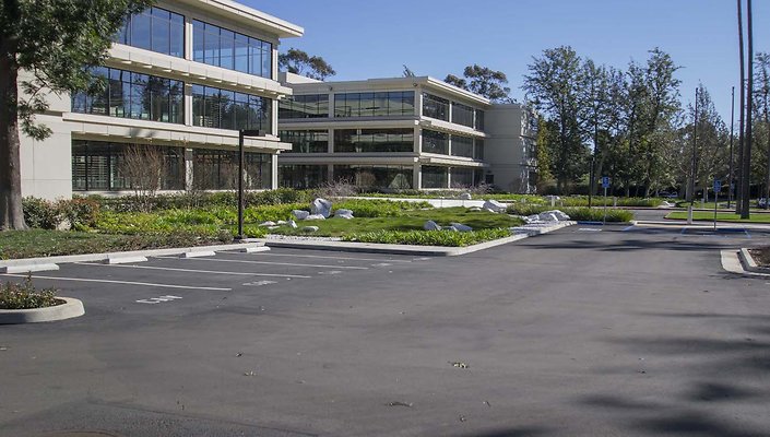 150-N.-Orange-Grove-Plaza-Parking-Lot-43