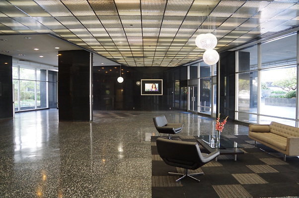 LA Center.Lobby.Int