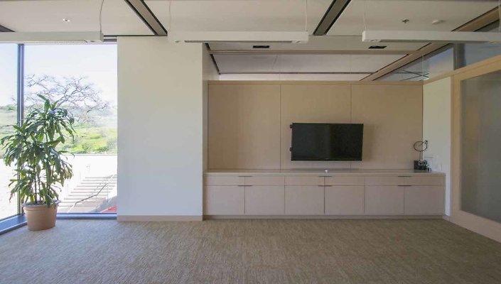 30440-Agoura-Road-2nd-Floor-Conference-Room-005