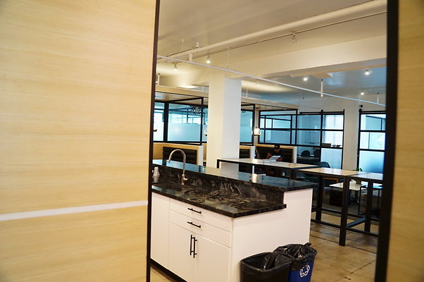 Key.Loc.Office.527.9th.Flr.66