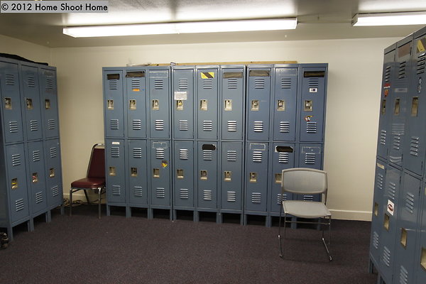 1905c 49locker room