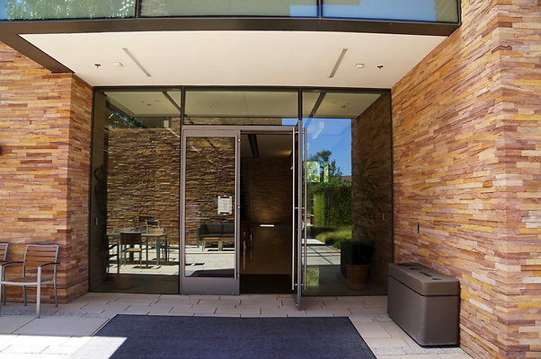 Hwd.Locs.Agoura.Rd.Office.92
