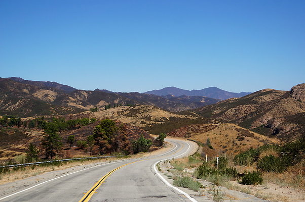 Lake.Hughes.Rd.105 Lake.Hughes.Rd.105