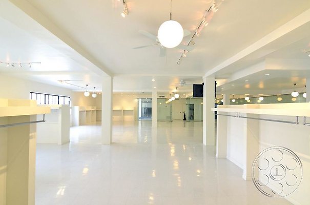 office-27 image 3