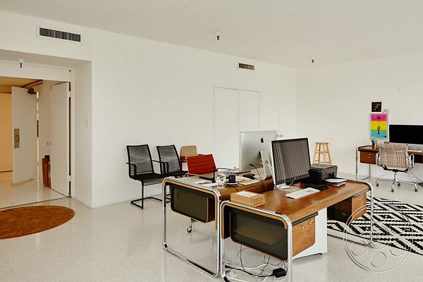 studio-41 image 19