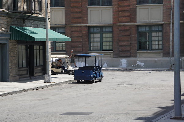 Paramount.Back.Lot.w.car.21