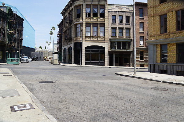 Paramount.Back.Lot.w.car.56