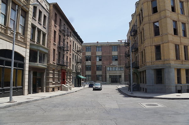 Paramount.Back.Lot.w.car.38