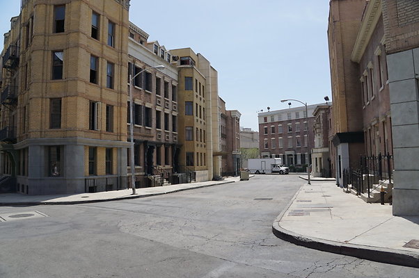 Paramount.Back.Lot.w.car.13
