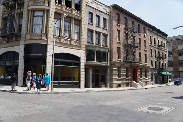 Paramount.Back.Lot.w.car.18