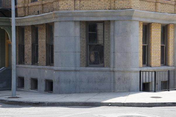 Paramount.Back.Lot.w.car.08