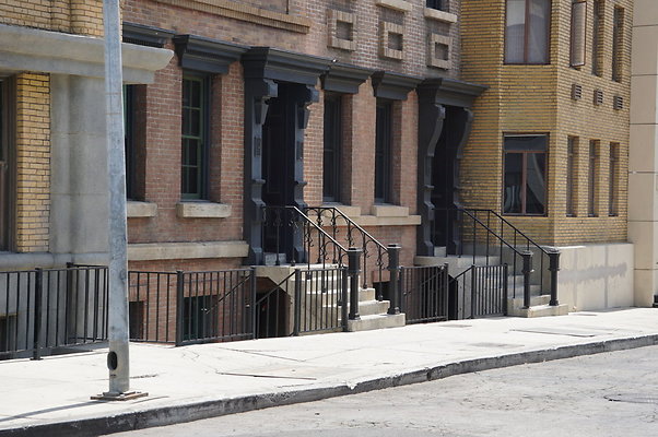 Paramount.Back.Lot.w.car.25