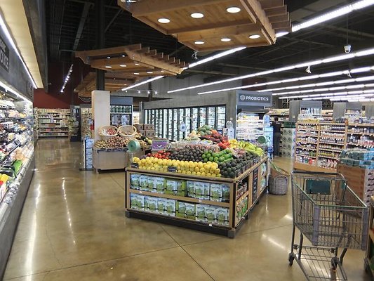 Erewhon.Calabassas.46