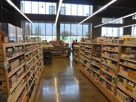 Erewhon.Calabassas.26
