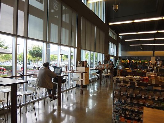 Erewhon.Calabassas.63