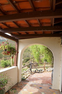 On.Loc.Garden.5043.Top.70