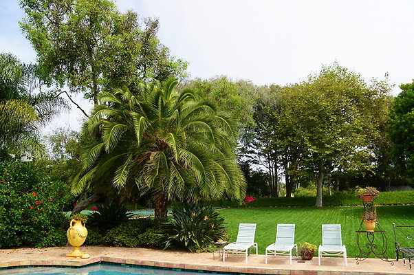 On.Loc.Gardens.4770.BU.70