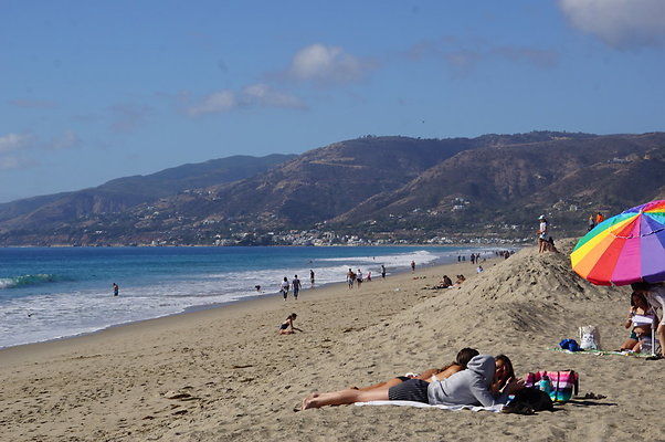 Zuma.Beach.2.2018.24