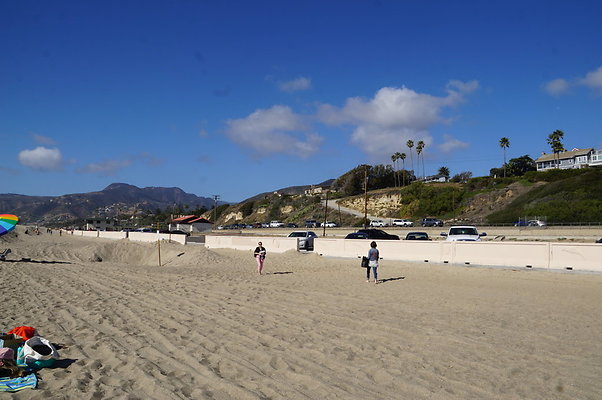 Zuma.Beach.2.2018.25