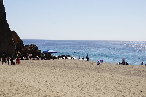 Westward.Beach.2.2018.37
