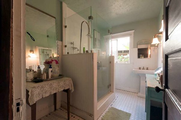 10191 bath4