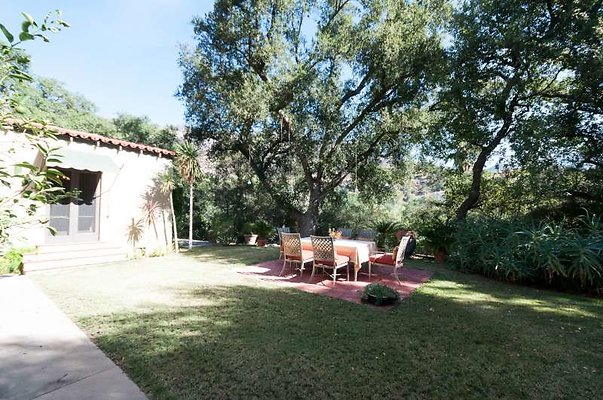 3683 patio12