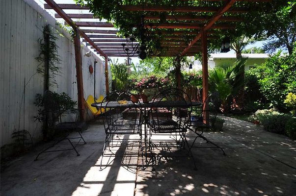 9631 patio8