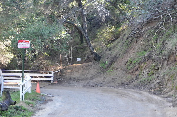 Zorthian.Roads.58