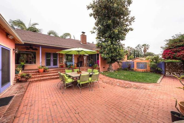 11012 patio