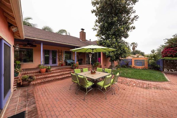 11012 patio3