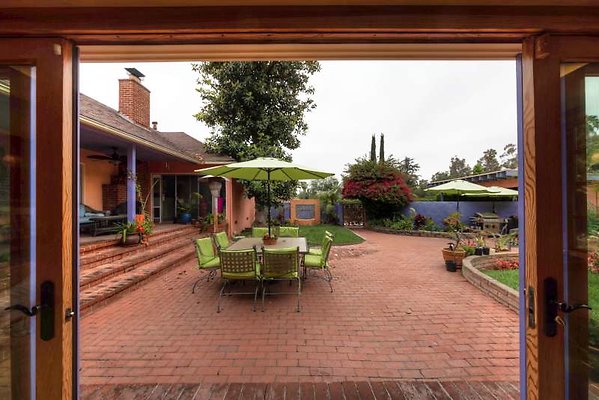 11012 patio2