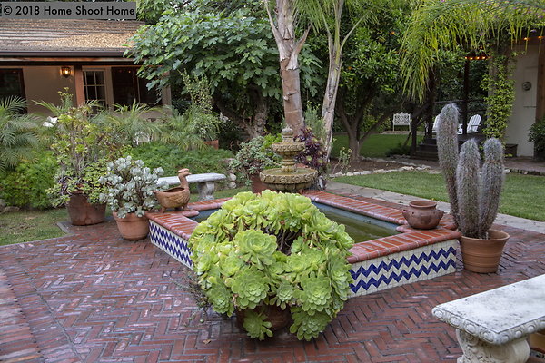 48courtyard-alt2