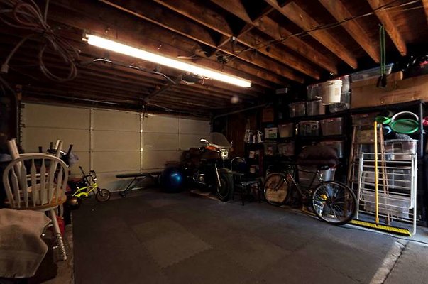 10472 garage2