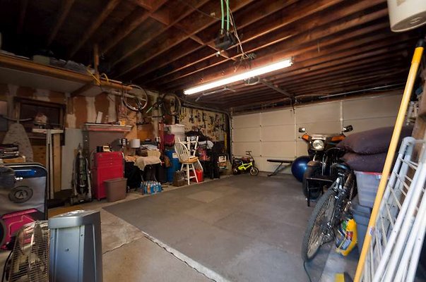 10472 garage