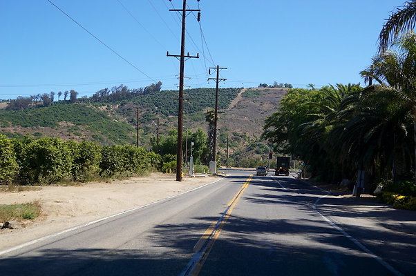 Balcom.Cyn.Rd.100