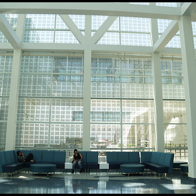 LA.Con.West.Hall.Lobby.80