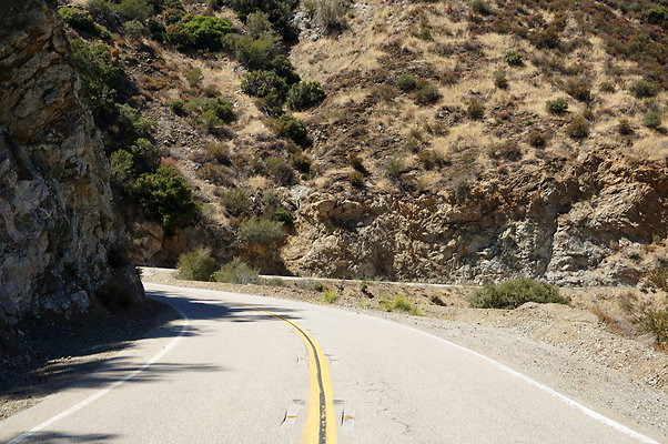 Lake.Hughes.Rd.171