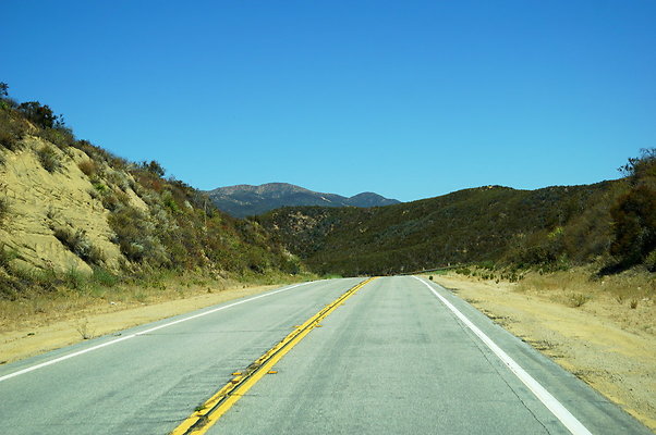 Lake.Hughes.Rd.82