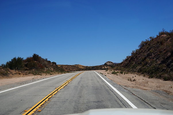 Lake.Hughes.Rd.95