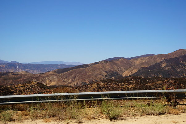 Lake.Hughes.Rd.89