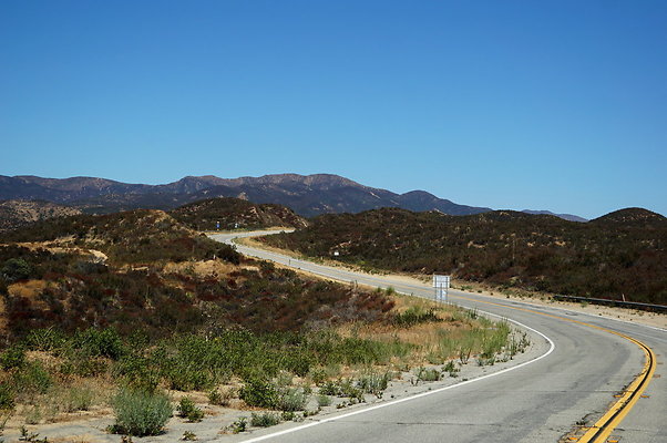 Lake.Hughes.Rd.74