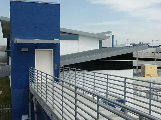 LA.SouthWest.Track.Stadium.114