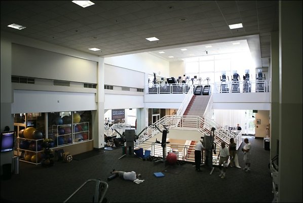 ParkTerrace 90045 20110427 1163