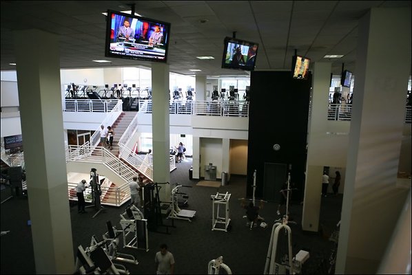 ParkTerrace 90045 20110427 1167