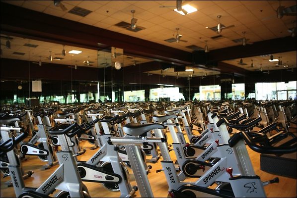 ParkTerrace 90045 20110427 1182