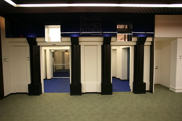 Hallway Entrance 0001 1