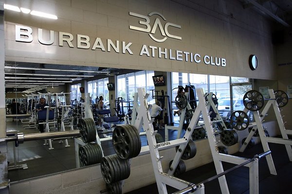 res burbankathleticclub016